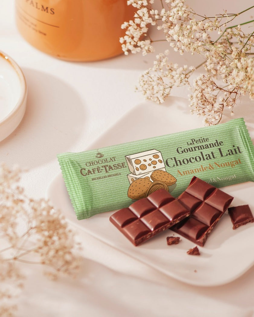 La Petite Gourmande Lait Amandes et Nougat - Café Tasse