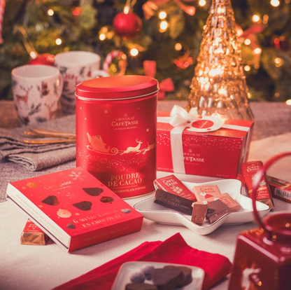 Boîte métal de Noël avec Cacao en poudre Café Tasse